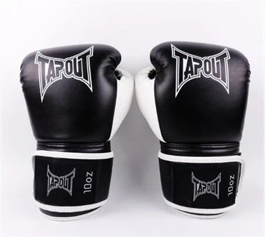2022 Nuovi guanti da allenamento per kickboxing
